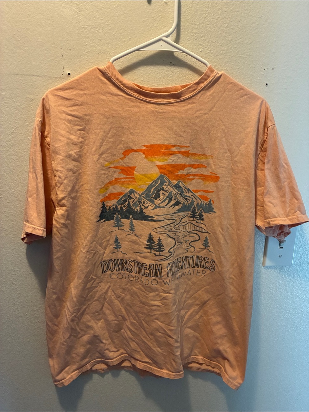 Blue 84 Peach Graphic Short Sleeve Tee - Mountain River